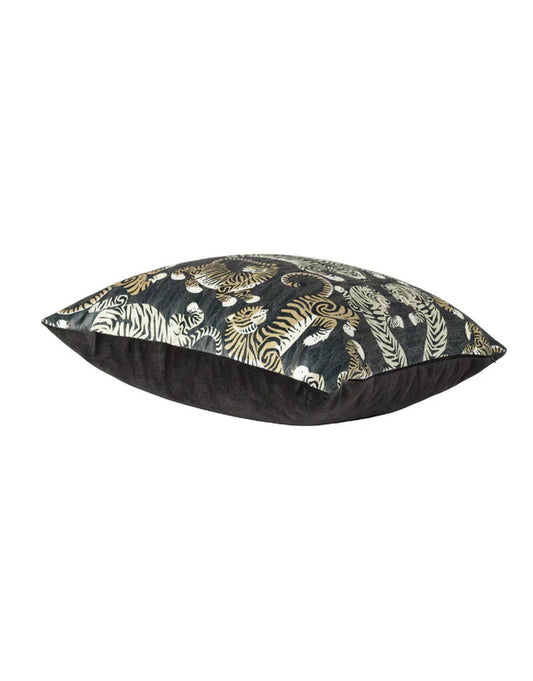 TABBY CHARCOAL DUO 24" PILLOW